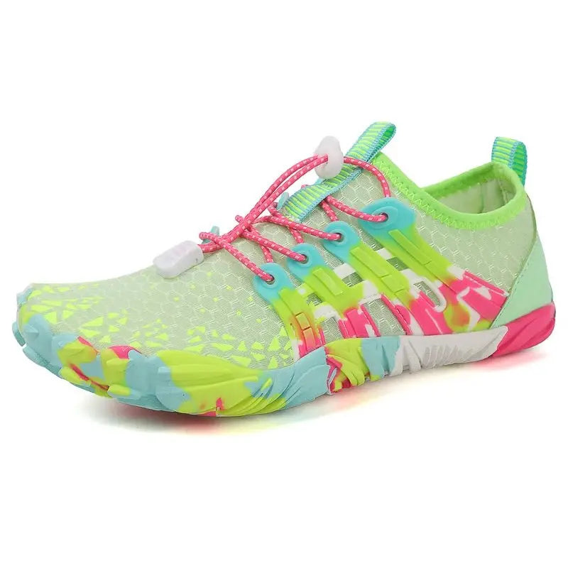 Multicolor barefoot sneaker, lace-up with adjustable straps and grippy tread sole